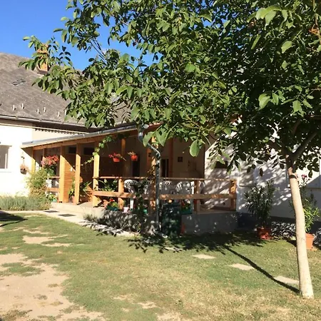 Teraszos Haz 3* Balatonlelle